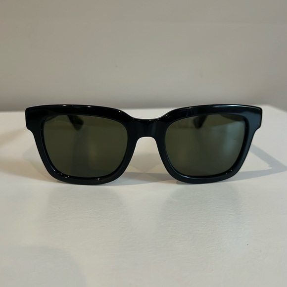 VINTAGE GUCCI SUNNIES - Picture 1 of 4